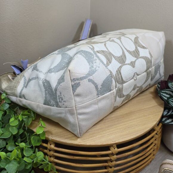 Coach Poppy Patchwork Tote and Wallet - Picture 7 of 16